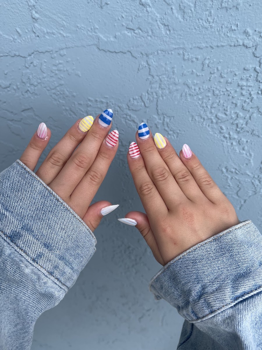 ELLI Nail Spa